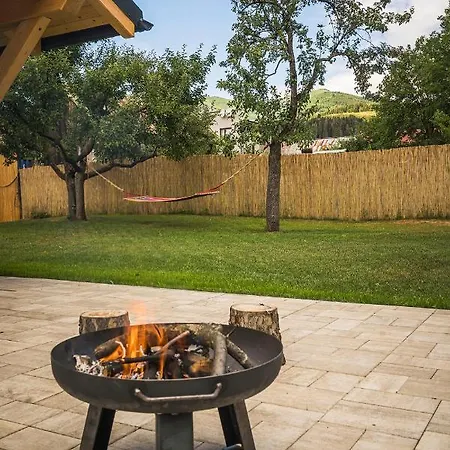 Villa Polomka S Jacuzzi - Nizke Tatry - 5 Spalni Brezno