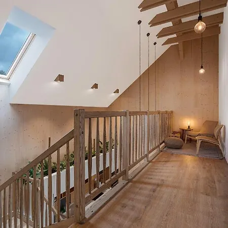 Polomka S Jacuzzi - Nizke Tatry - 5 Spalni Vila Brezno