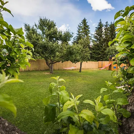 Villa Polomka S Jacuzzi - Nizke Tatry - 5 Spalni *