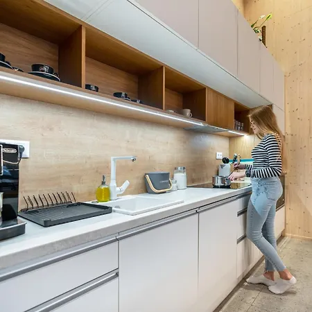 Vila Polomka S Jacuzzi - Nizke Tatry - 5 Spalni